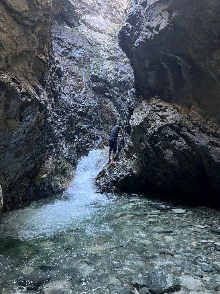 A picture of the hike into zapata falls